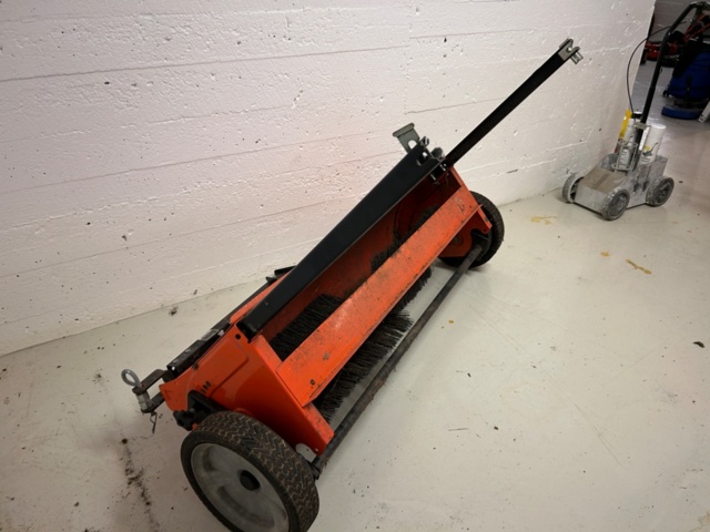 1144512-4 Husqvarna Sweeper 586 63 65-01