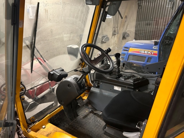 1144547-5 Tool carrier Belos Trans Pro 54 - 2004