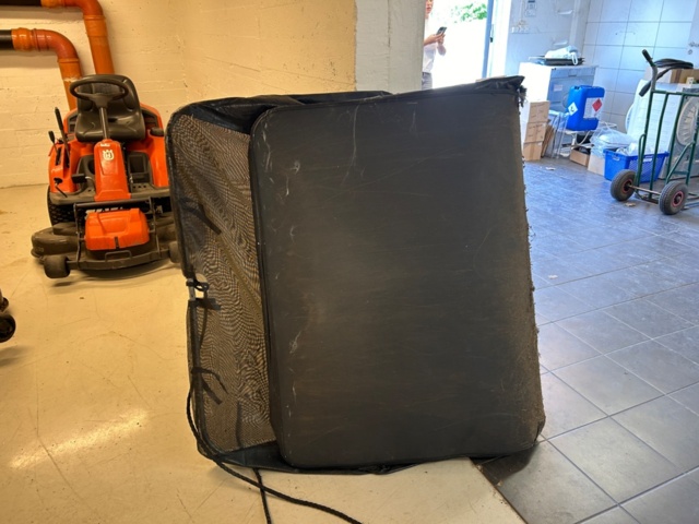 1144512-8 Husqvarna Sweeper 586 63 65-01