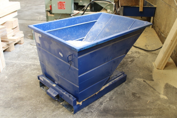 1152037-1 Tippable waste container Intra Tippo 300 light