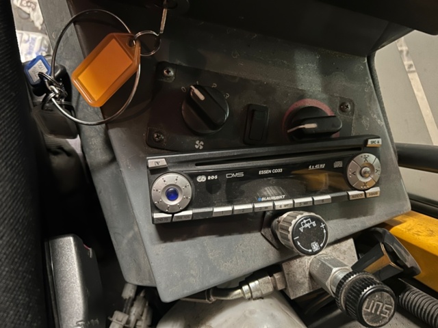 1144547-16 Tool carrier Belos Trans Pro 54 - 2004