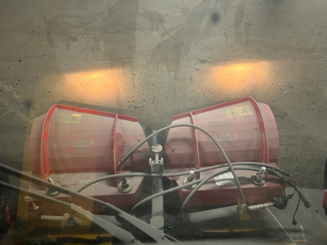 1144547-17 Tool carrier Belos Trans Pro 54 - 2004