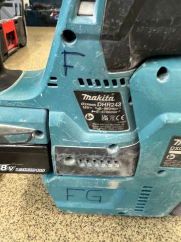 1153392-4 3st elverktyg - Makita (osäker funkt.)