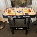 1085994-2 Rise table hockey game on stand