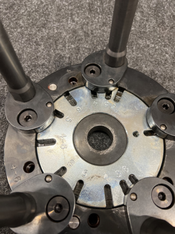 1208664-11 Finger plate for balancing machine