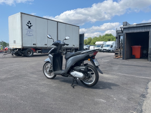 1205397-7 Motorcycle Honda Vision -2019