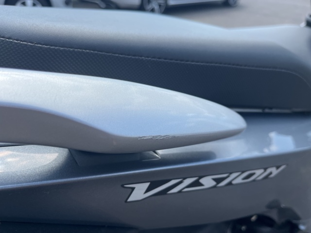 1205397-27 Motorcycle Honda Vision -2019