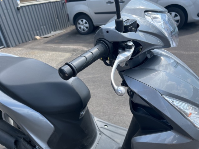 1205397-30 Motorcycle Honda Vision -2019