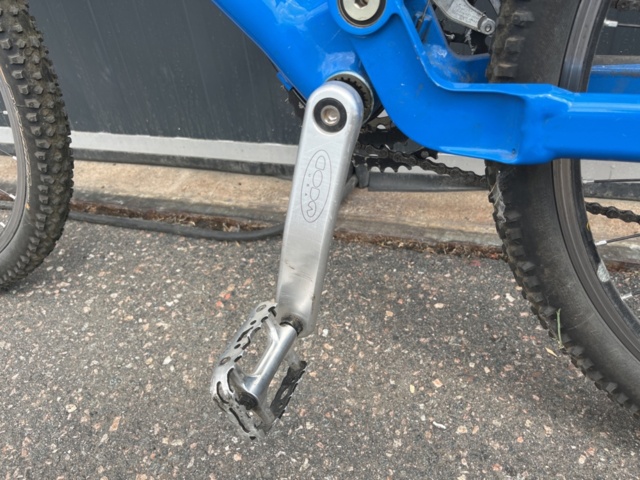 1205399-9 Mountain bike Cannondale Super V 1000