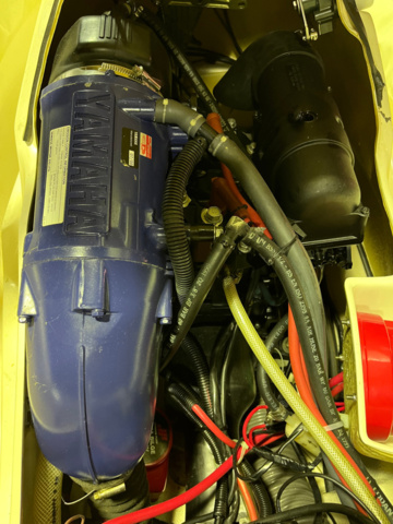 1194273-18 Avon jet rib 320