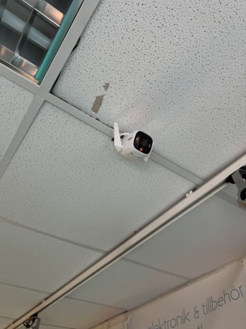 1178654-17 Surveillance system 8 cameras with TV & recording - Defeway