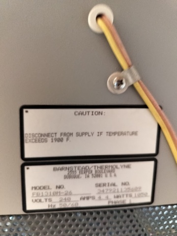 1210664-6 Ovens 2 pcs. Barnstead Thermolyne oven FB1310-26 and 1 Memmet Oven