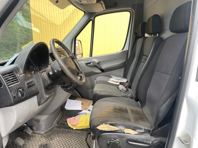 1210851-9 Mercedes-Benz Sprinter 316 CDI Van -2012