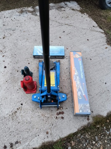 1129268-10 Garage jack, Pillar jack and wire block