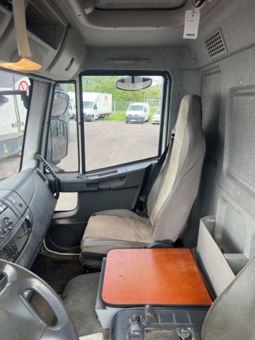 1178671-33 Iveco Eurocargo 80E22 EUROTRONIC -2009