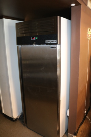 999403-16 Restaurant near Ske-å C sold for relocation or continued operation