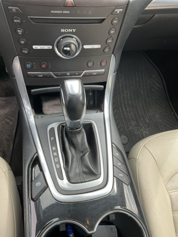 1121566-13 Ford Galaxy -2016