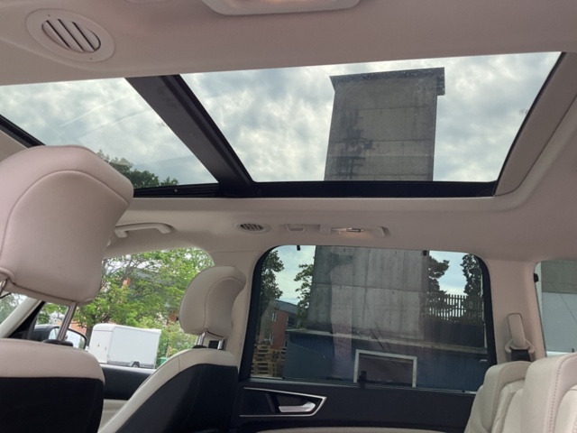 1121566-19 Ford Galaxy -2016