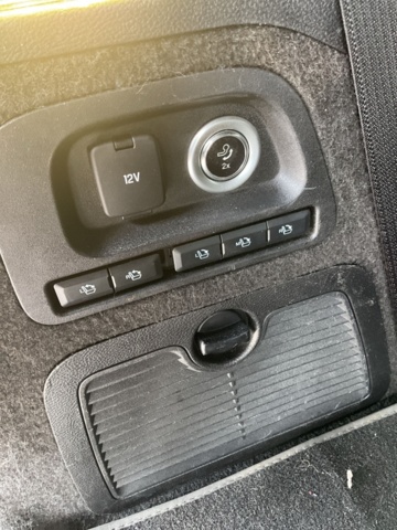 1121566-21 Ford Galaxy -2016