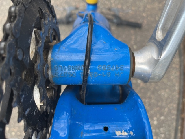 1205399-26 Mountain bike Cannondale Super V 1000
