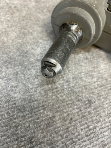 1192666-3 Pop MCS5800 Pop rivet machine