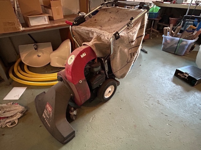 1144567-2 Leaf blower Toro 5HP Vacuum Blower