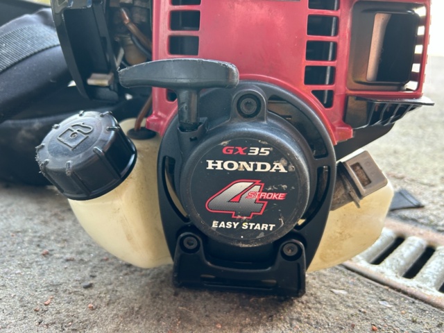 1144571-9 Clearing saw Honda UMK435E & Chainsaw Stihl MS 230C