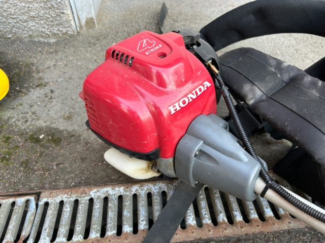 1144571-7 Clearing saw Honda UMK435E & Chainsaw Stihl MS 230C