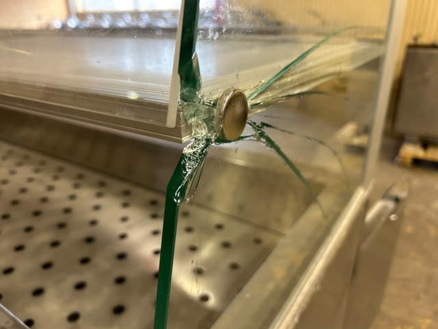 1170999-4 Displaykyl med underskåp