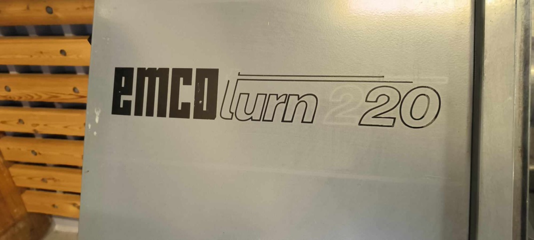 1211312-2 Lathe Emcoturn 220