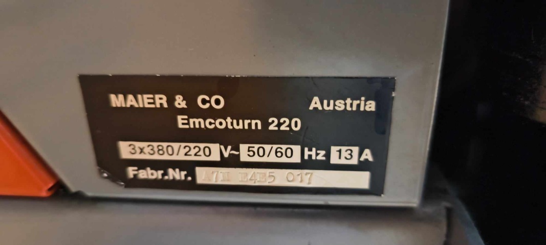 1211312-6 Lathe Emcoturn 220