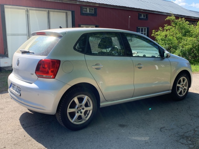 1068337-6 Volkswagen Polo 1.4 -2011