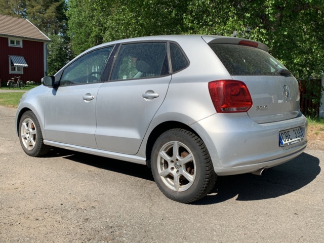 1068337-8 Volkswagen Polo 1.4 -2011