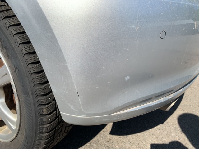 1068337-10 Volkswagen Polo 1.4 -2011