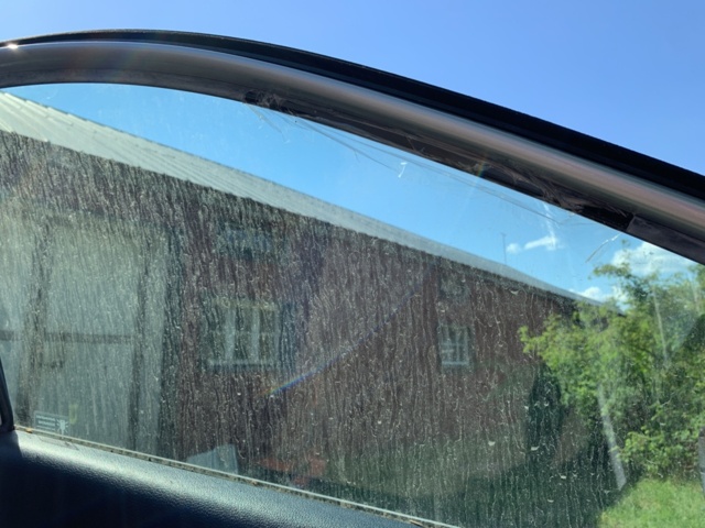 1068337-23 Volkswagen Polo 1.4 -2011