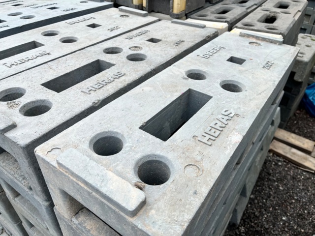 1067428-4 Lot with construction fence - Heras