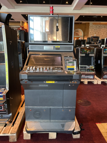 1151405-1 Slot machines 2 Novomatic FV 680 CF2 MULTI GAME