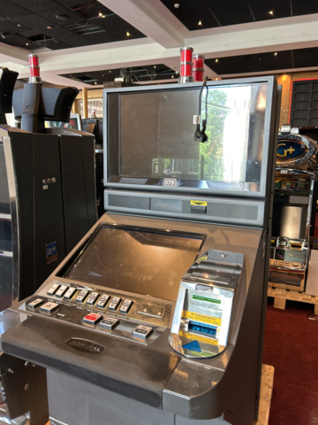 1151405-3 Slot machines 2 Novomatic FV 680 CF2 MULTI GAME
