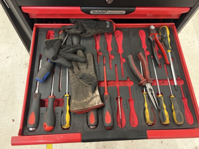 1178681-4 Tool trolley with contents - Ampro