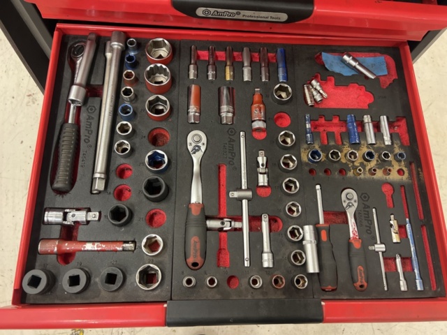 1178681-6 Tool trolley with contents - Ampro