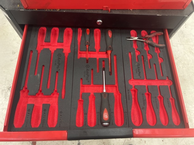 1178687-4 Tool cabinet with contents - Ampro