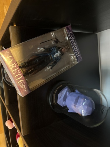 1132198-15 Collection of various collectibles/decorative items