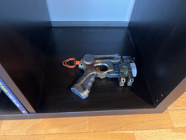 1132198-20 Collection of various collectibles/decorative items