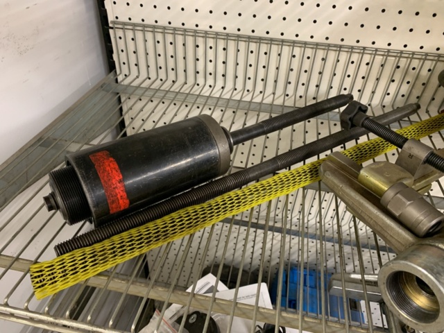 1068438-2 Pneumatic hydraulic pump Klann KL-0215-36A