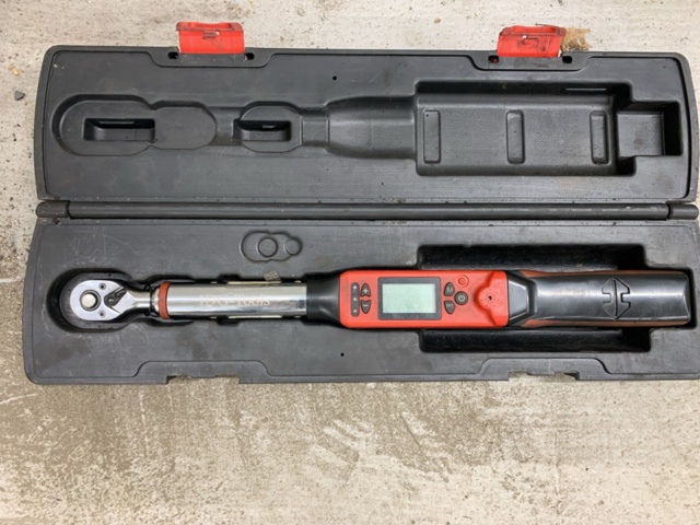 1068457-1 Torque wrench 3/8" 27-135Nm IDG-Tools 4580-135