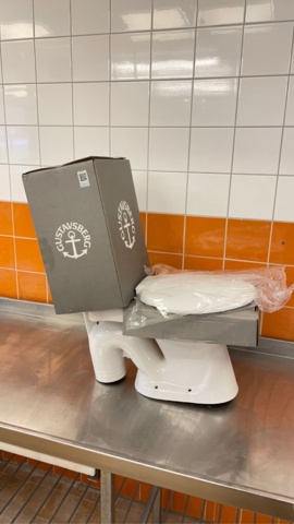 1212773-2 WC-stol barn, Gustavsberg