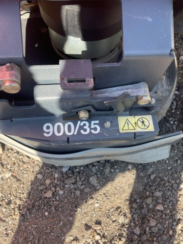 1048228-13 Combination scrubber Hako Hakomatic B115R 900/35 2052 Hours