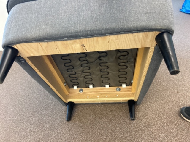 1192700-8 Kontorsmöblemang