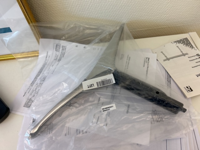 1192702-7 TV 65" incl. wall bracket Digihome