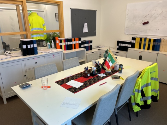 1192703-2 Office furniture / Conference room